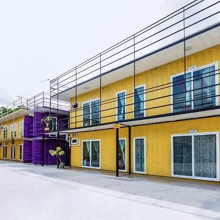 5 Chang Palace