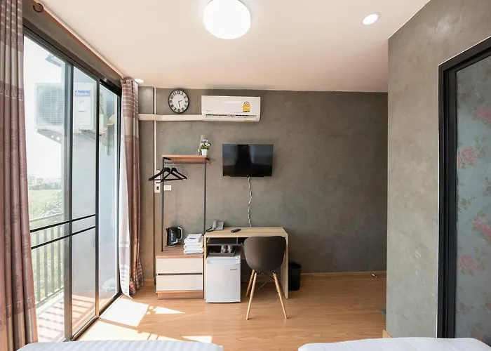 5 Chang Palace 호텔 2*