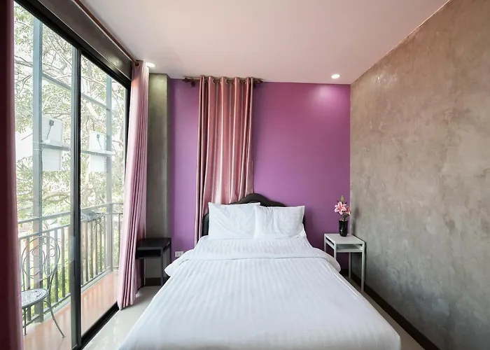 호텔 5 Chang Palace 2*