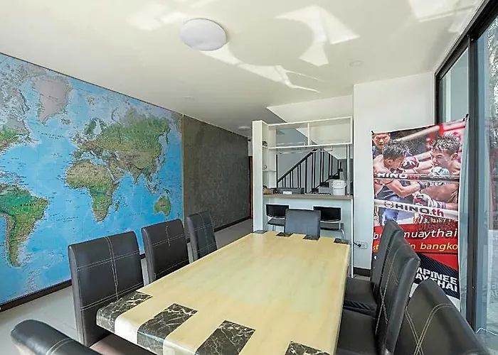 호텔 5 Chang Palace 2*
