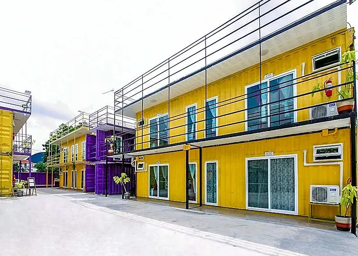 5 Chang Palace 호텔 2*